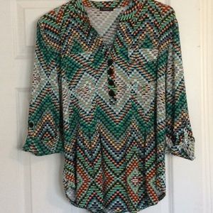 Cocomo vibrant patterned top, size Large
